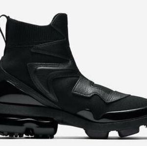 Nike Air Vapormax Light 2